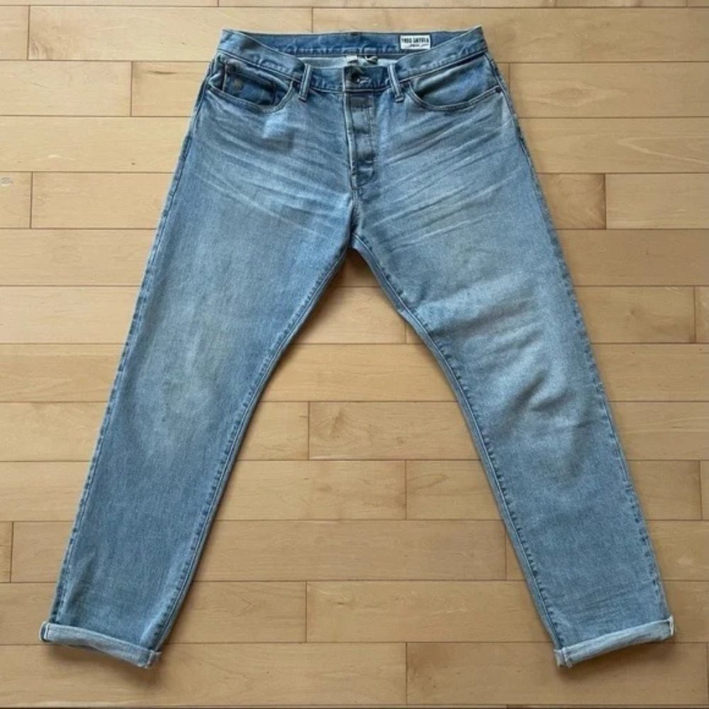 Todd Snyder Japanese Selvedge Denim in Light Indigo Wash